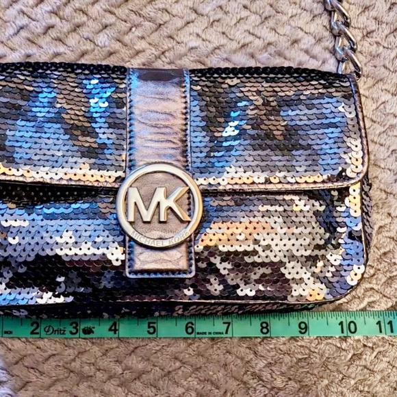 MICHAEL KORS Gunmetal/Dark Silver Sequin Purse - Picture 9 of 13